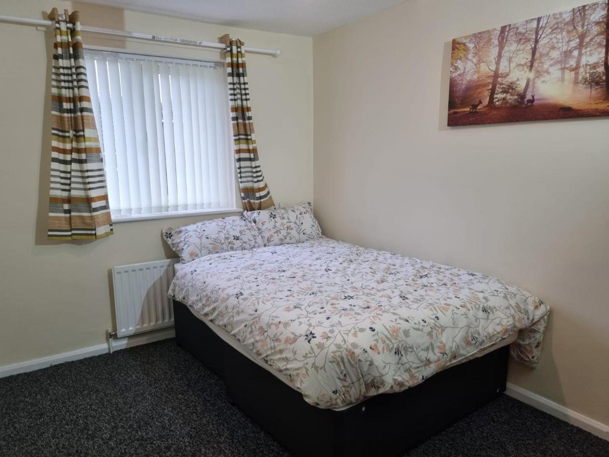 Nice Residential Within Easy Reach Of Town Manchester Esterno foto