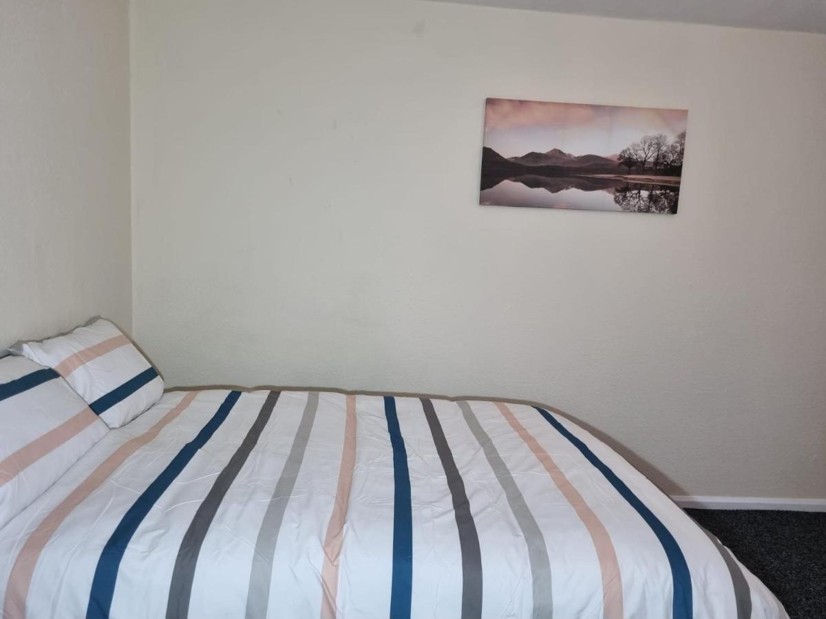 Nice Residential Within Easy Reach Of Town Manchester Esterno foto
