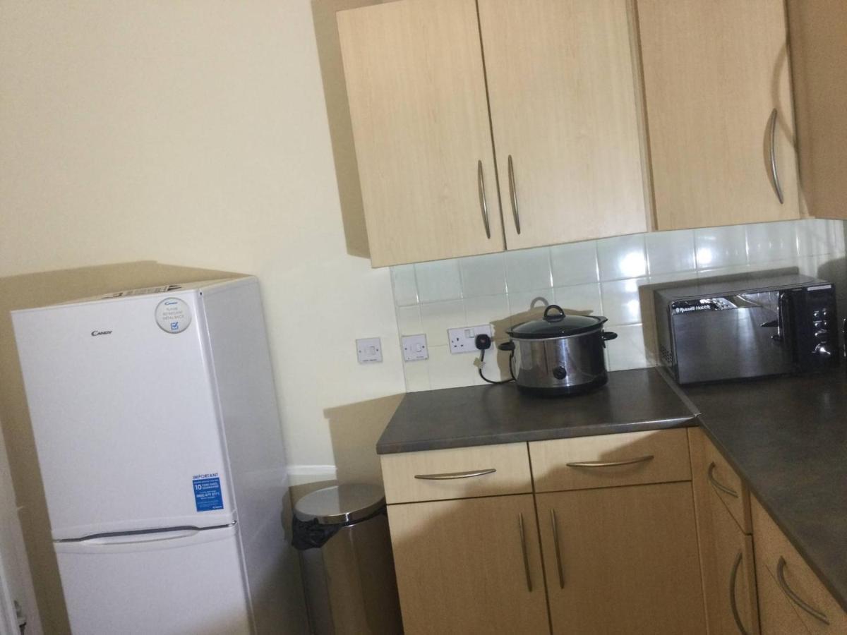 Nice Residential Within Easy Reach Of Town Manchester Esterno foto