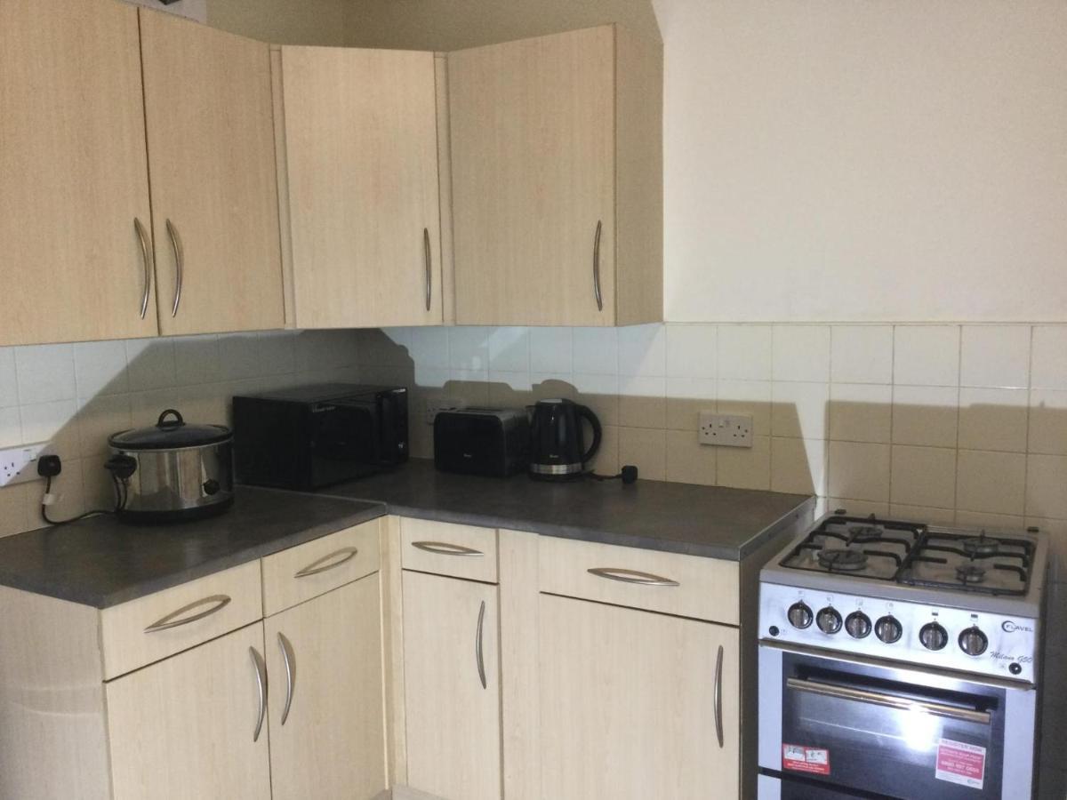 Nice Residential Within Easy Reach Of Town Manchester Esterno foto
